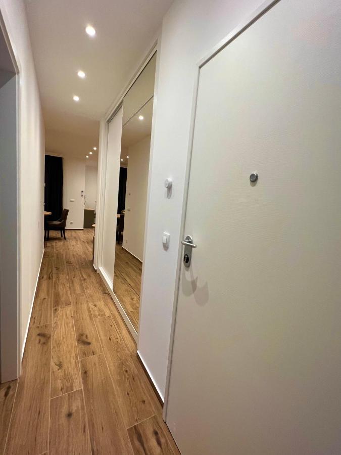 Vila Zrina - Apartmani Трогир Экстерьер фото