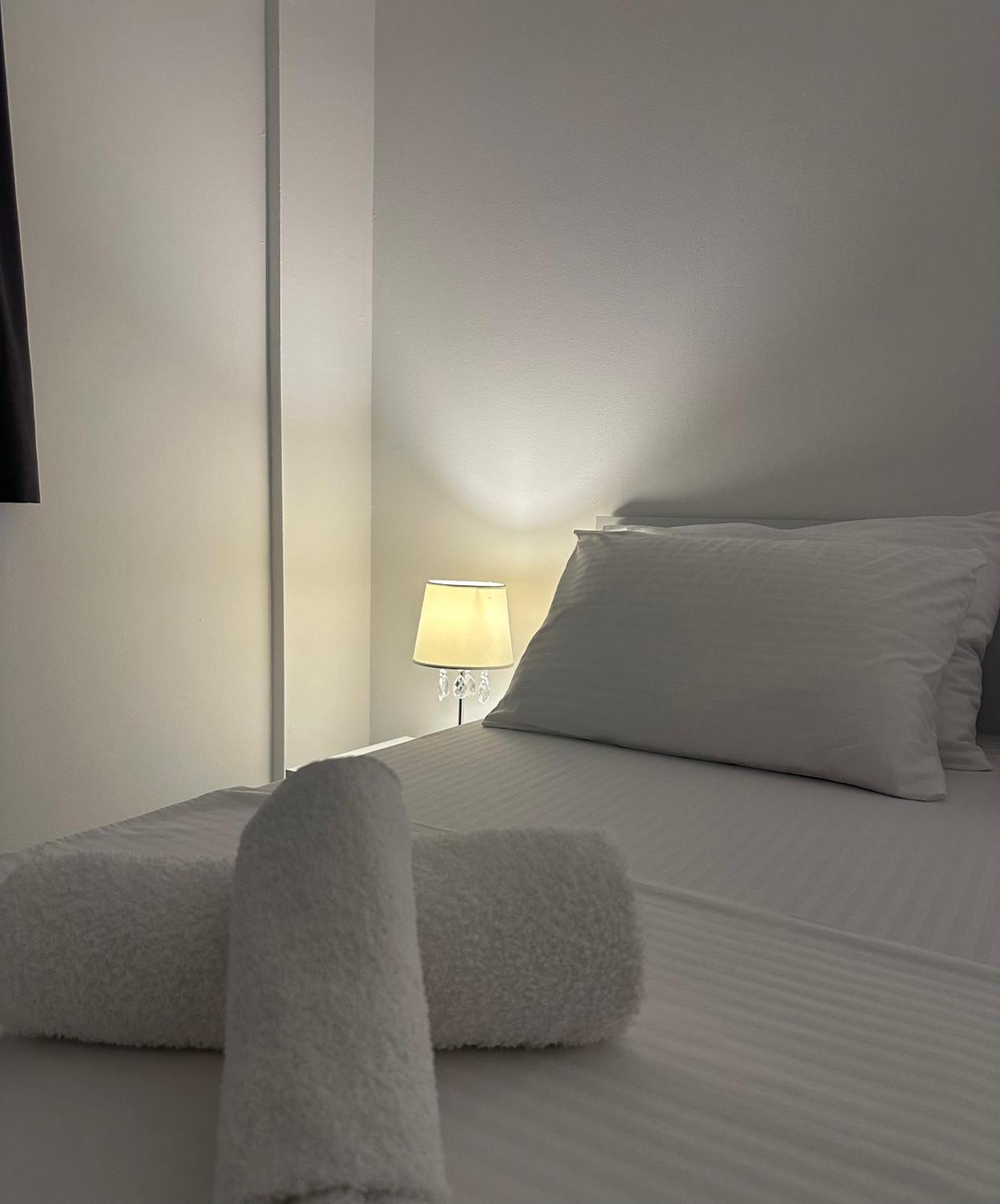 Vila Zrina - Apartmani Трогир Экстерьер фото