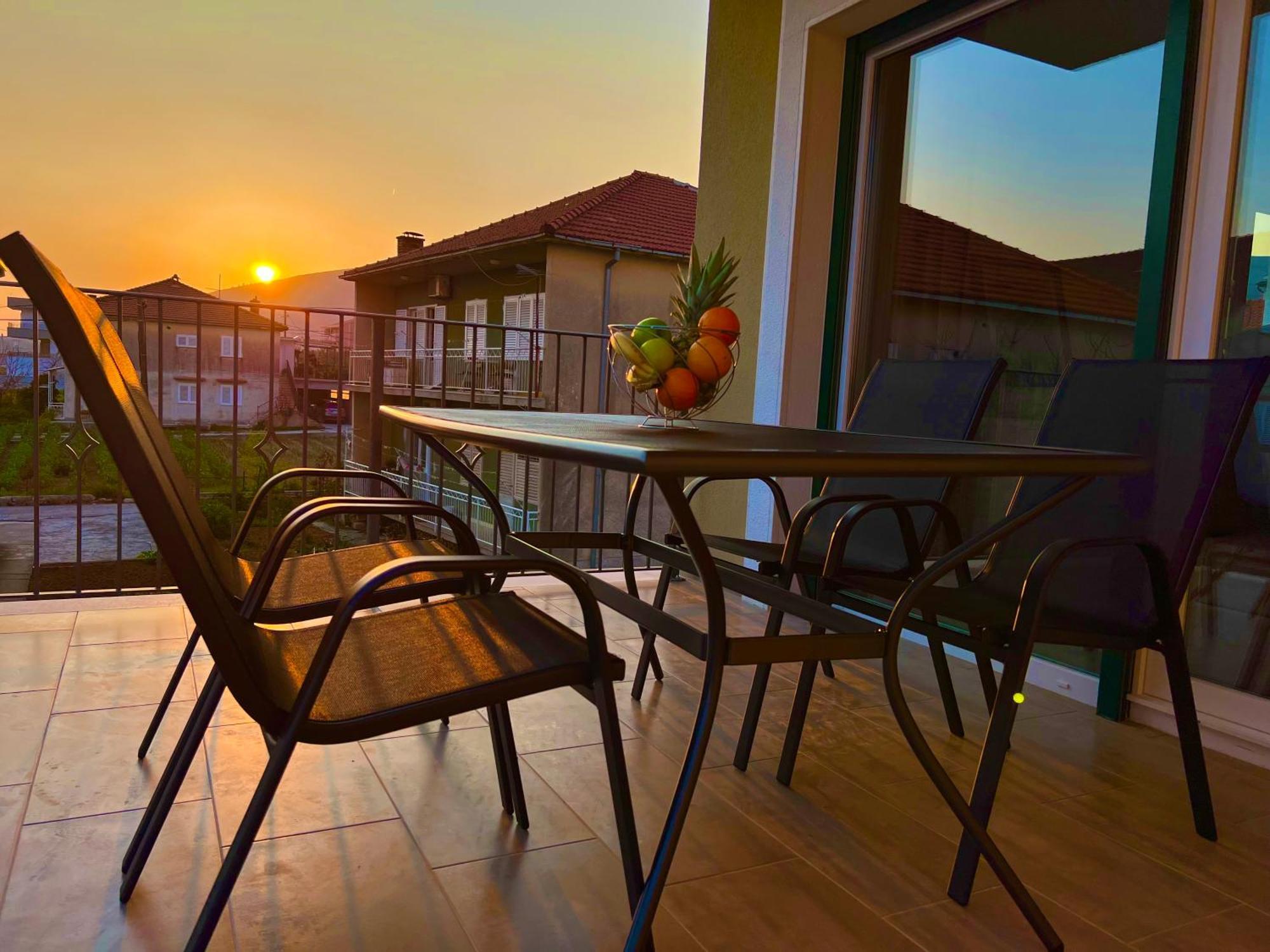 Vila Zrina - Apartmani Трогир Экстерьер фото